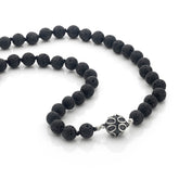 Zwart lavacollier met opvallende magneetsluiting