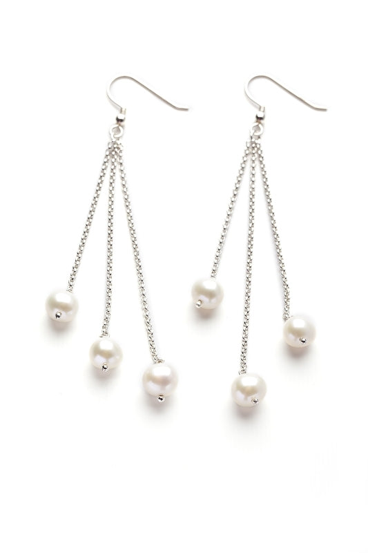 Zilveren Parel oorbellen wit