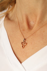 14 Karaat Roodgouden hanger met Drieblad Symbool - Trefoil Collectie - Rosé kleurig Hangertje - Rosé Gouden Dameshanger