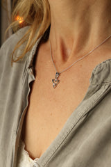 14 karaat Witgouden hanger - Trefoil Collectie - Hangertje met vorm uit Gotische Architectuur - Sierlijke Witgouden Hanger