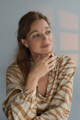 14 Karaat Roodgouden Oorstekers met Bladpatroon - Leaves Collectie - Roségouden Oorbellen - Elegante Oorbel voor elke dag