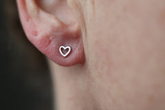 Hartjes oorbellen - Zilveren Oorknopjes voor elke dag - Perfect cadeau van moeder aan dochter