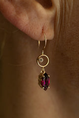 Roodgouden oorbellen met bruine Diamant en Rhodoliet Granaat - One of a Kind Rosé kleur Oorbel - Echte Edelstenen - 14 Karaat Roodgoud -Eyecatcher