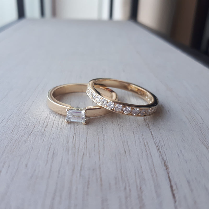 Dierbaar collier omgetoverd tot twee diamanten ringen