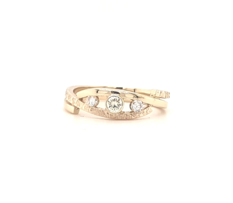Connected Together Custom van eigen goud