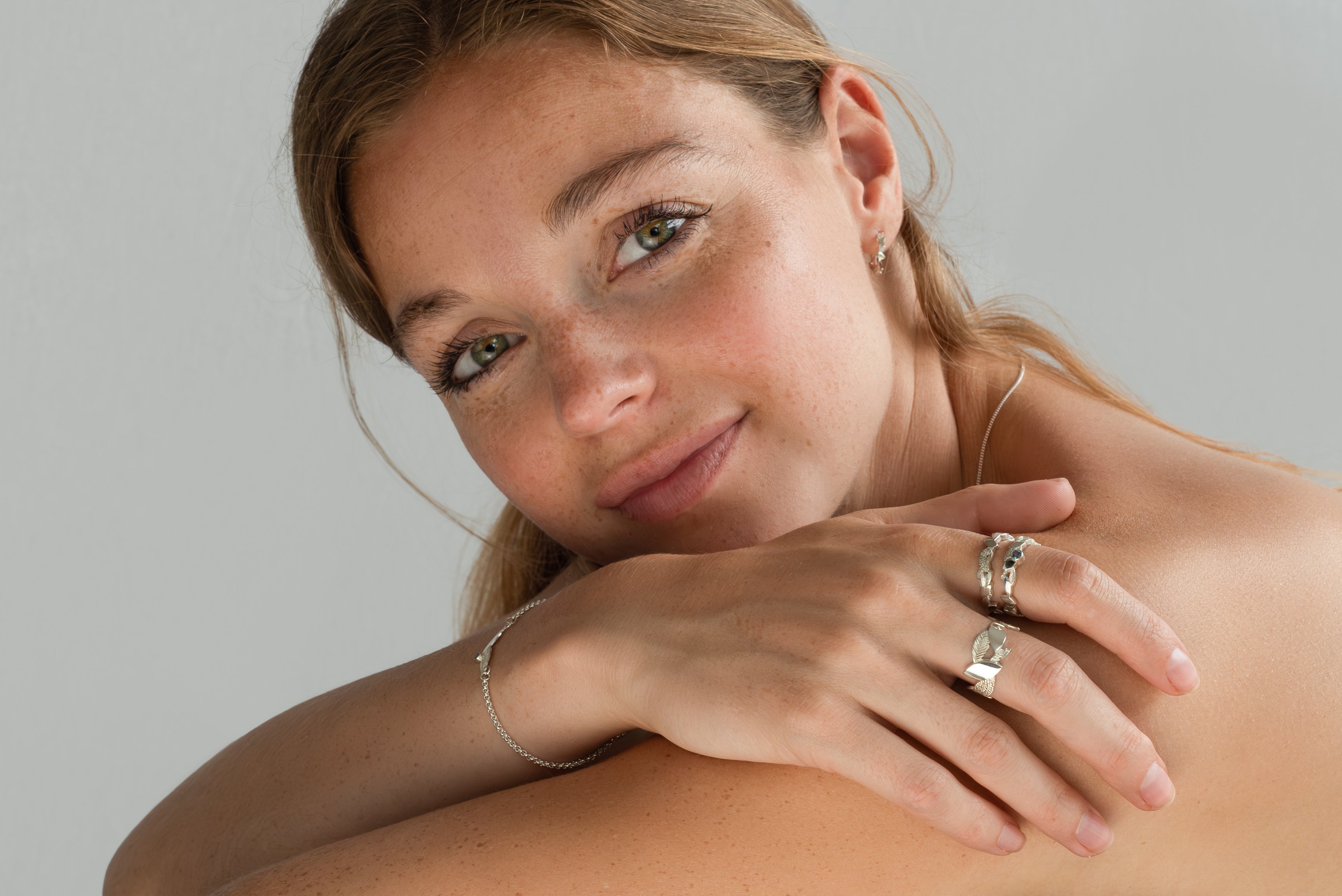 Zilveren Oorringen met Blaadjesmotief - Leaves Collectie - Oorbellen Sterling Zilver - Verschillende Structuren - Handgemaakte Oorbellen