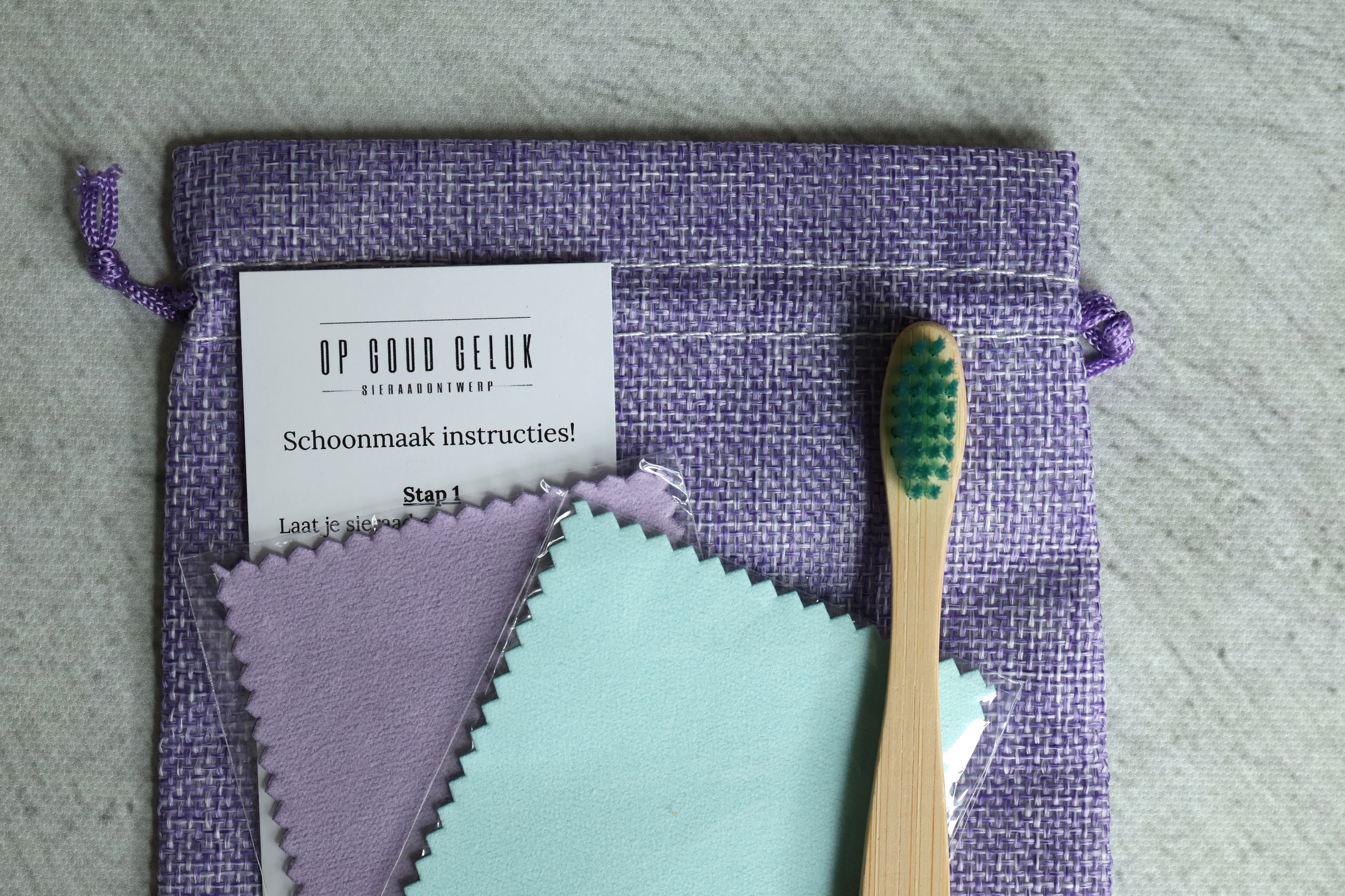 Schoonmaaksetje Sieraden - Houd jouw persoonlijke sieraad in topconditie - inclusief gebruiksaanwijzing