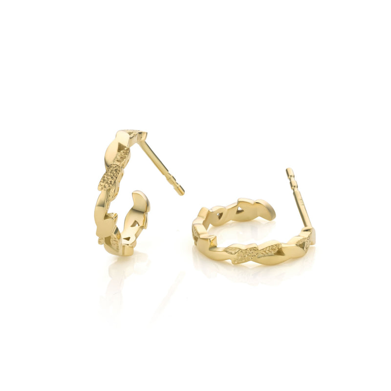 14 Karaat Geelgouden Oorringen met Blaadjes patroon - Leaves Collectie - Sierlijk en Elegant - Handgemaakt Sieraad